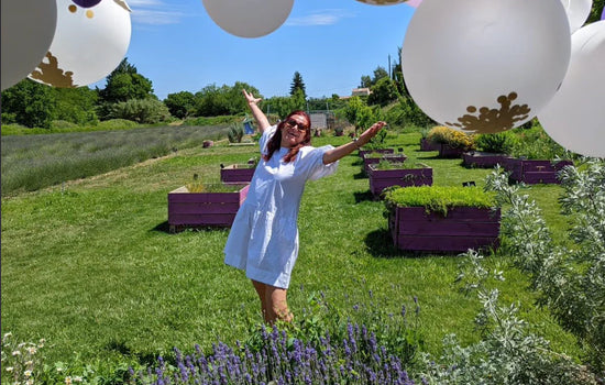 Founder LoriO visits Valensole for her 60th Birthday!